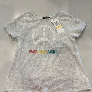 Girls top from Dillard’s NWT size M